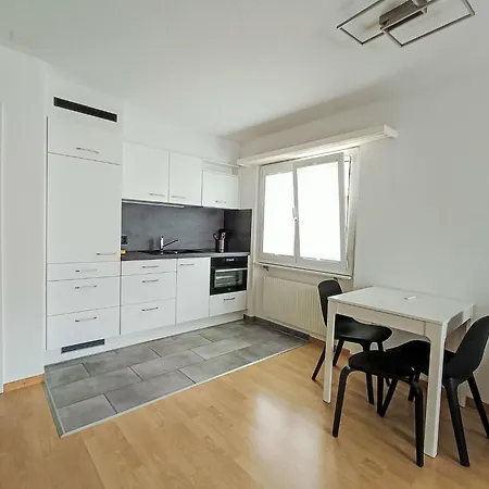 Falknis In Mit Bergblick By Interhome Apartamento *